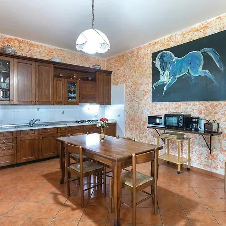 Сasa de vacaciones Four-bedroom Holiday In -tr- Allerona