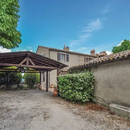 Сasa de vacaciones Four-bedroom Holiday In -tr-