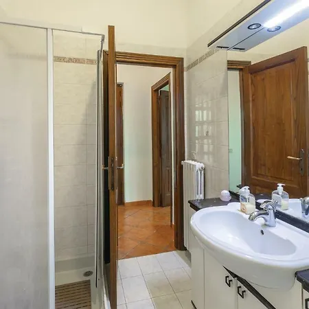 Сasa de vacaciones Four-bedroom Holiday In -tr-